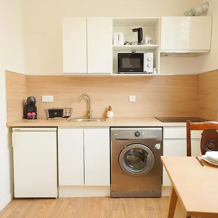 L'otium - New - 2 People - Center - Air Conditioning 公寓